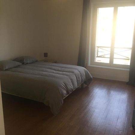 Appartement 1Er Etage Carignan Exteriér fotografie