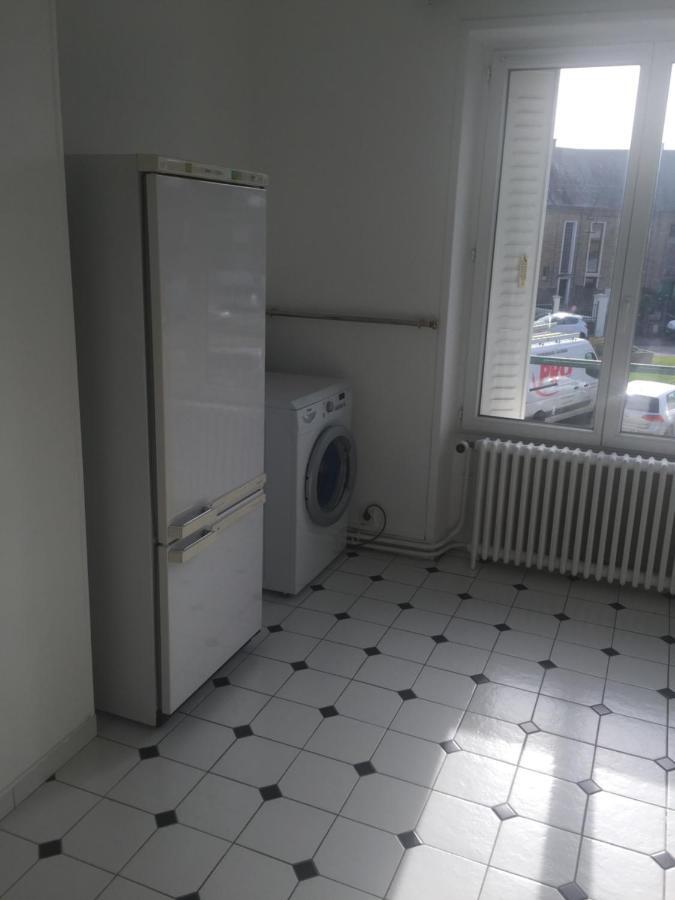 Appartement 1Er Etage Carignan Exteriér fotografie