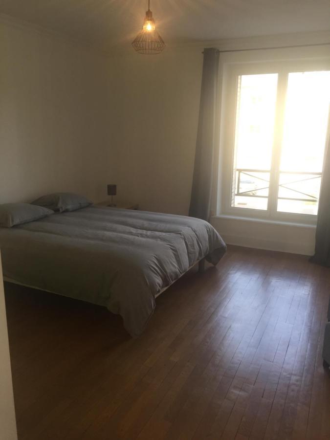 Appartement 1Er Etage Carignan Exteriér fotografie